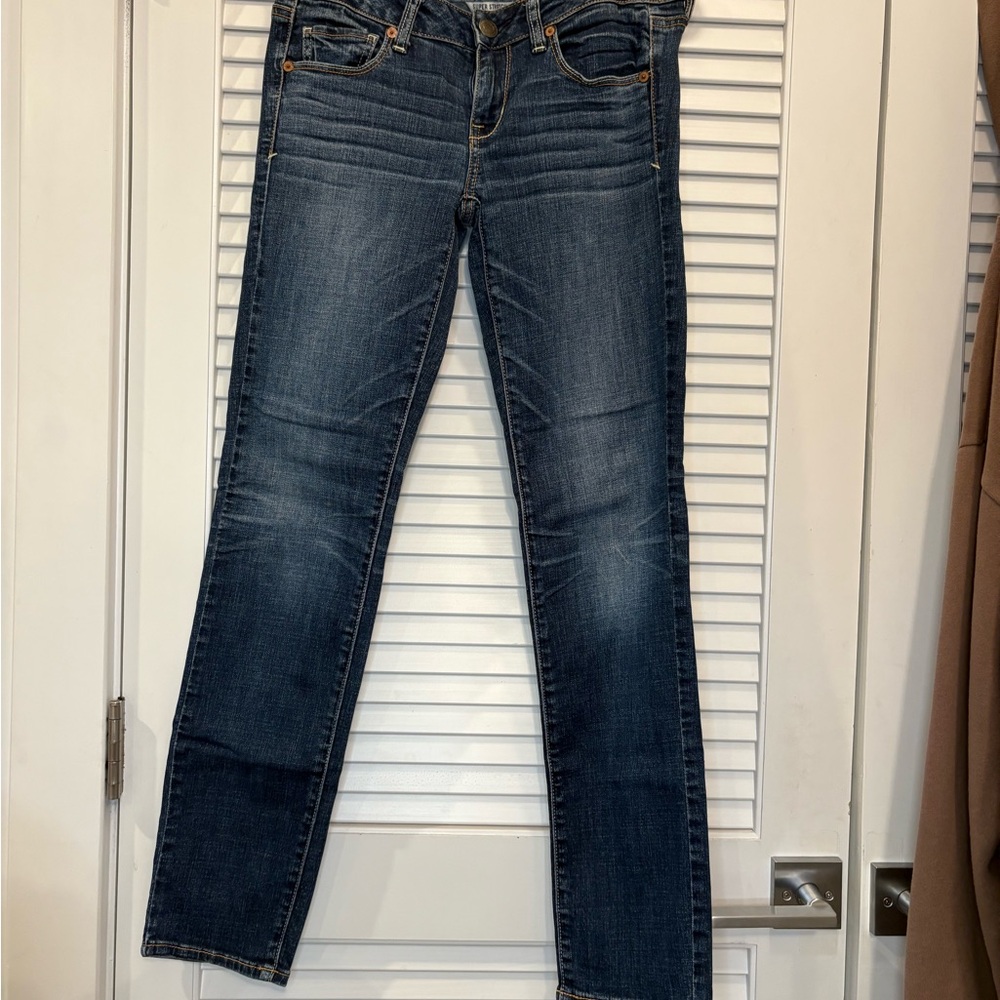 American Eagle Outfitters Dark Blue Skinny Jeans